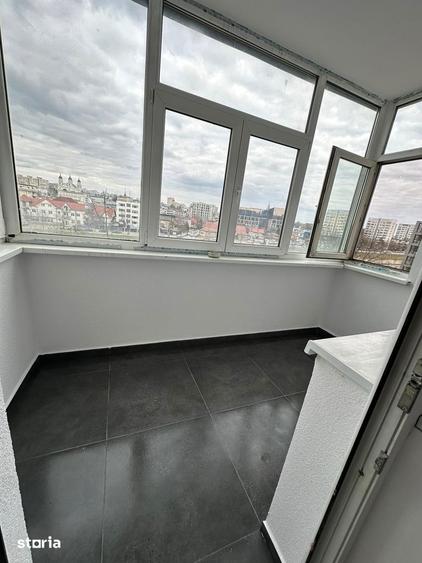 Apartament cu 3 camere, mobilat în Podu Roș