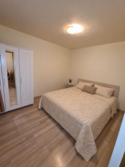 Apartament cu 2 camere semidecomandat în Exterior Vest
