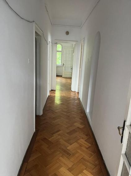 Spațiu comercial, de 79.339996337891 mp, în Domenii