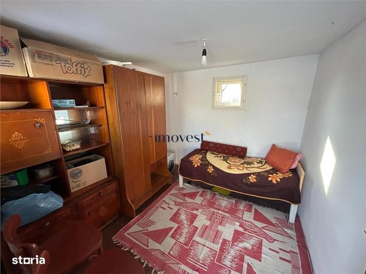 Casă cu 4 camere cu Teren 1875 Mp în Central