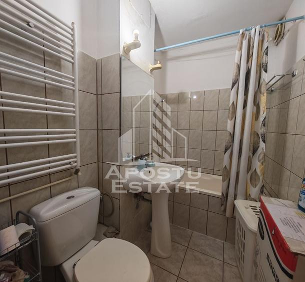 Apartament cu 3 camere decomandat, mobilat în Șagului