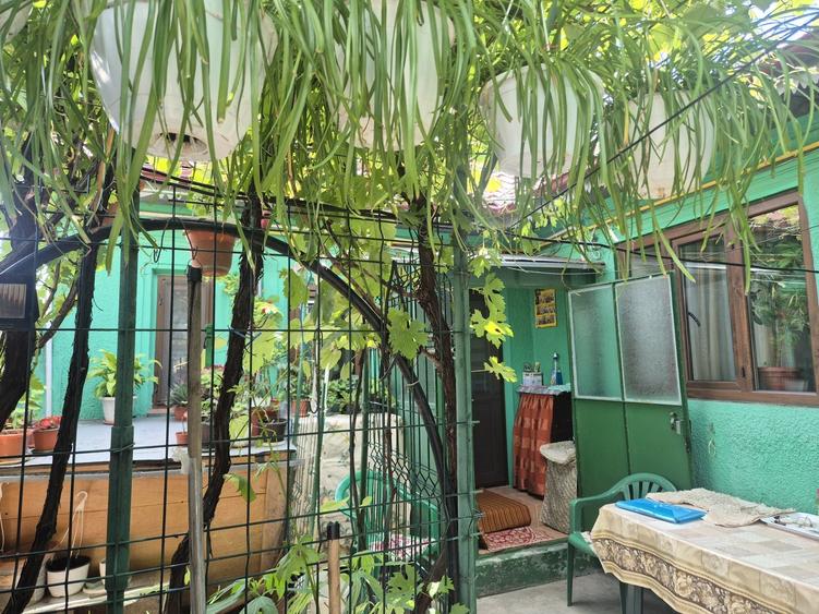 Casă cu 3 camere în Popoveni