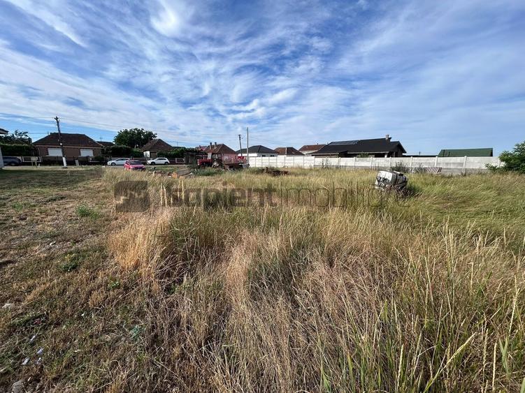 Teren agricol extravilan de 1009 mp, în Fughiu