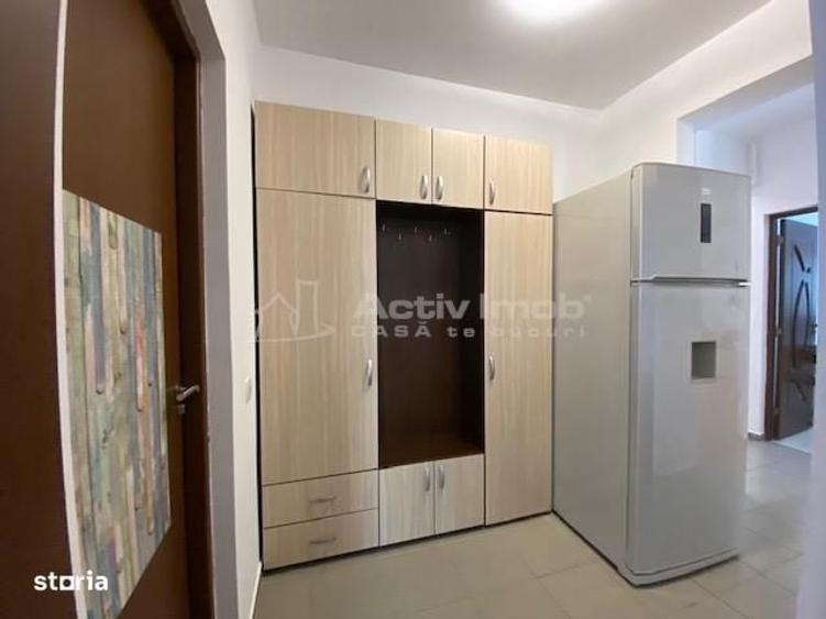 Apartament cu 3 camere în Sisești