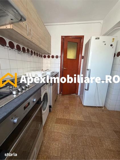 Apartament cu 4 camere decomandat în Centrul Civic