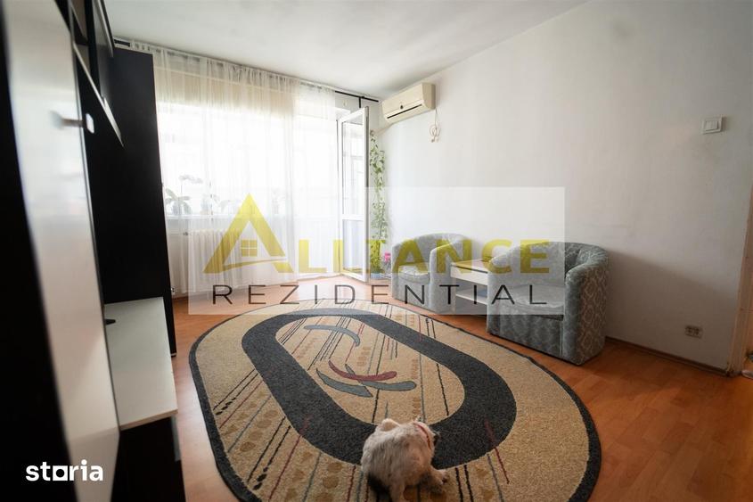 Apartament cu 3 camere în Tineretului