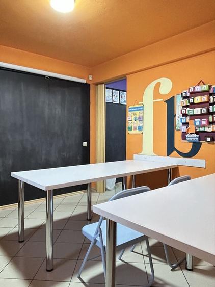 Casă cu 4 camere în Central