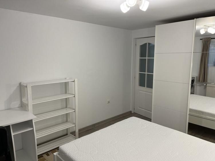 Apartament 3 camere de inchiriat - 15