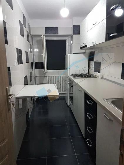Garsonieră decomandată în Nerva Traian