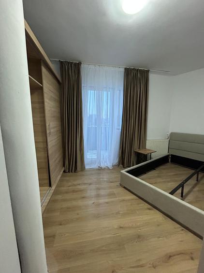 Apartament cu 2 camere semidecomandat în Dacia