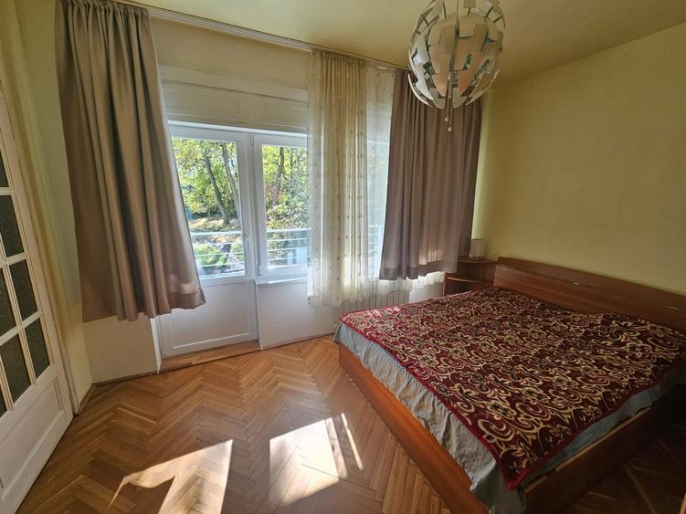 Apartament cu 2 camere decomandat, mobilat în Gruia