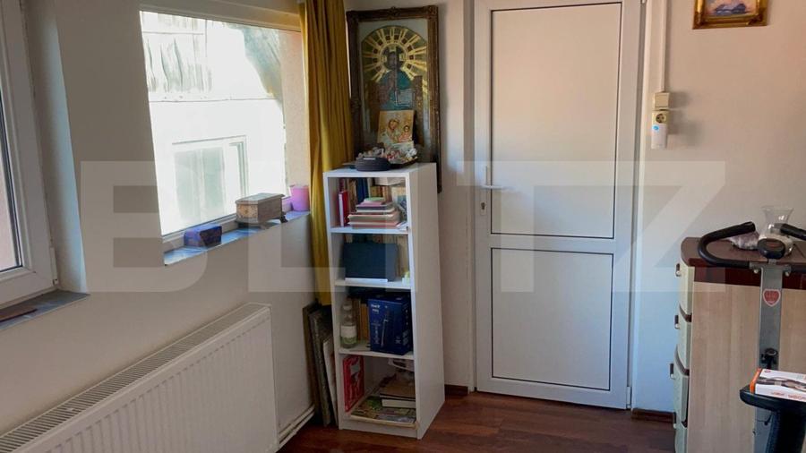 Duplex cu 5 camere cu Canalizare în Dâmbul Rotund