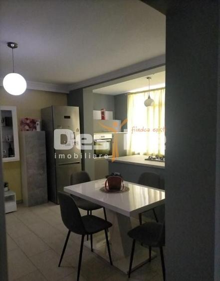 Apartament cu 3 camere decomandat, mobilat în Dumbrăvița