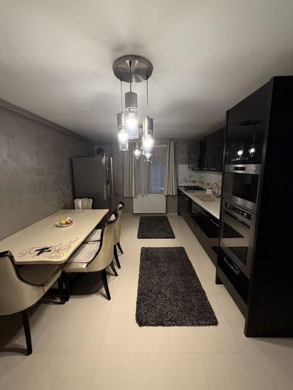 Apartament cu 2 camere decomandat în Exterior Vest