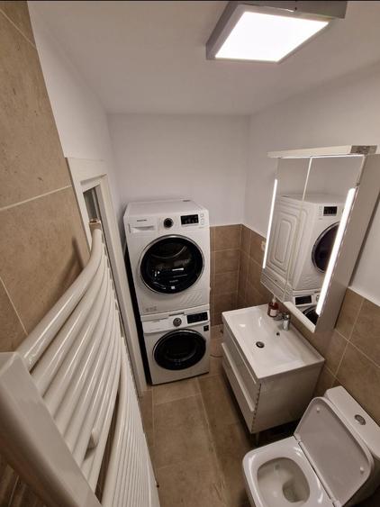Apartament cu 2 camere decomandat în 7 Noiembrie