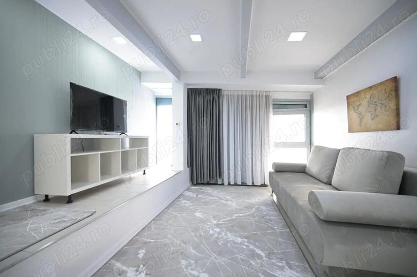 Apartament cu 5 camere decomandat în Central