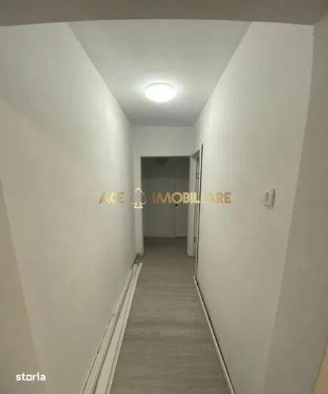 Apartament cu 4 camere în Drumul Taberei