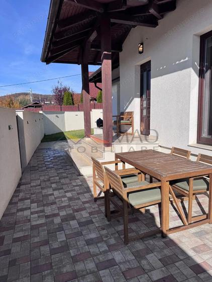 Casă cu 4 camere cu Teren 500 Mp în Livezeni