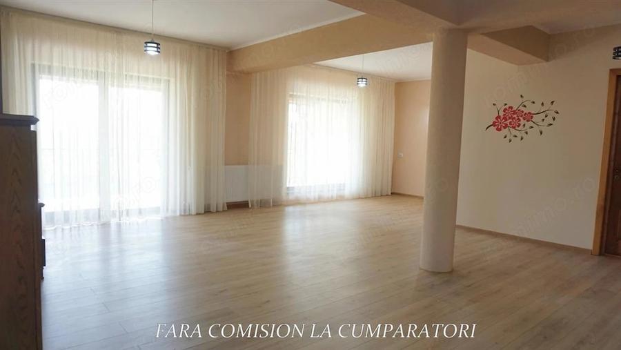 Casă cu 1 camere cu Teren 2327 Mp în Berislăvești