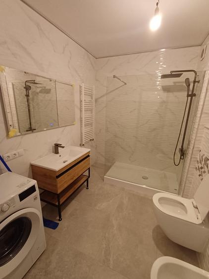Apartament cu 2 camere semidecomandat în Theodor Pallady