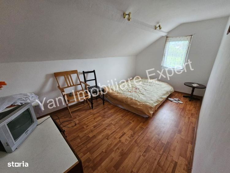 Spațiu comercial, de 250 mp, în Sălătrucu