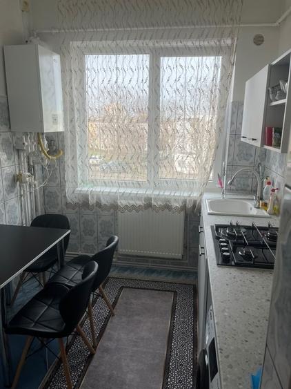 Apartament cu 2 camere decomandat în Exterior Vest