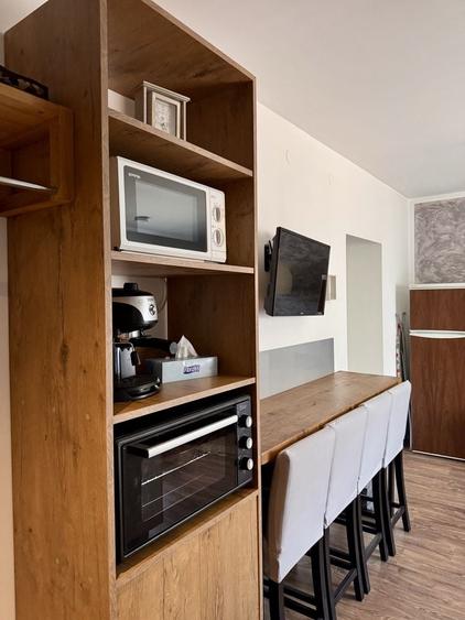 Casă cu 1 camere cu Teren 42 Mp în Exterior Vest