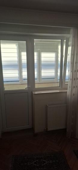 Apartament cu 2 camere semidecomandat în Radu Negru