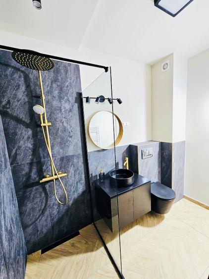 Apartament cu 2 camere semidecomandat în Florești