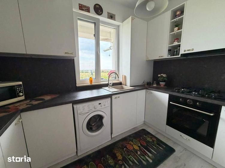 Apartament cu 2 camere decomandat în Tunari