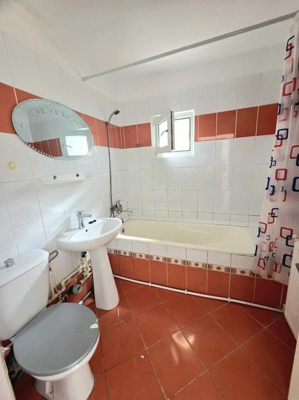 Apartament cu 2 camere decomandat în Dorobanți