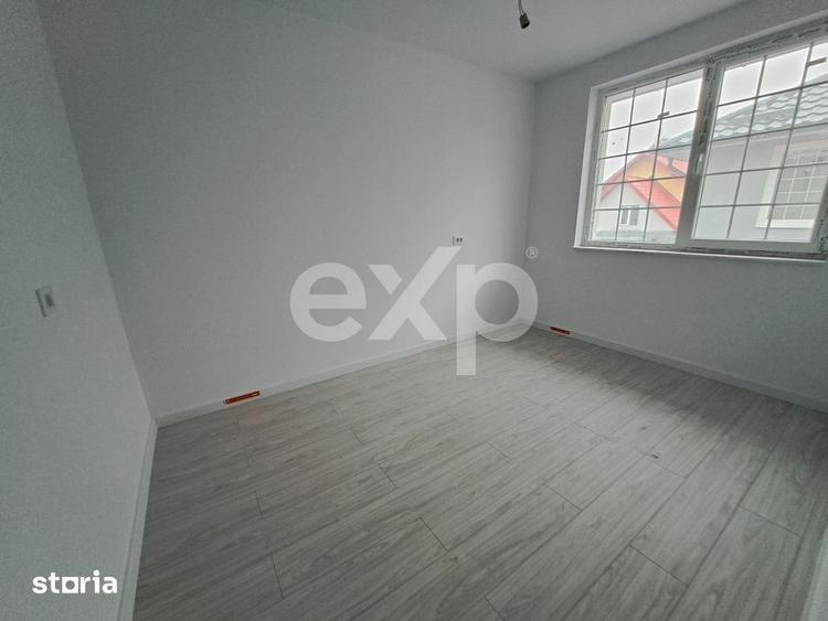 Casă cu 4 camere cu Teren 2500 Mp în Trivale