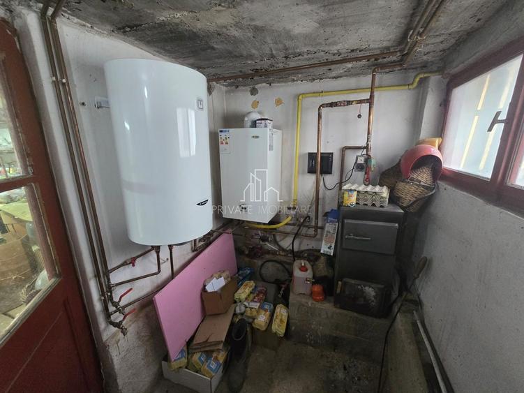Casă individuală cu 5 camere cu Canalizare în Exterior Nord