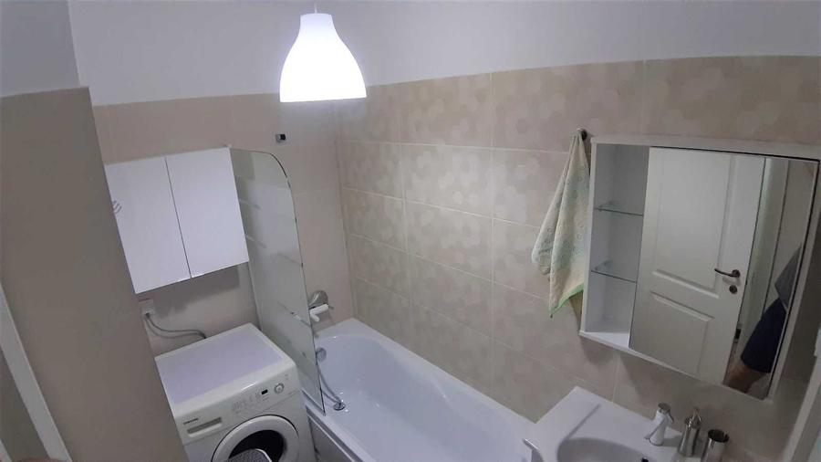 Apartament cu 2 camere semidecomandat în Bucium