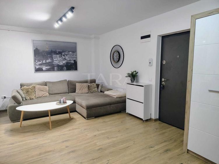Apartament cu 3 camere decomandat, mobilat în Baciu