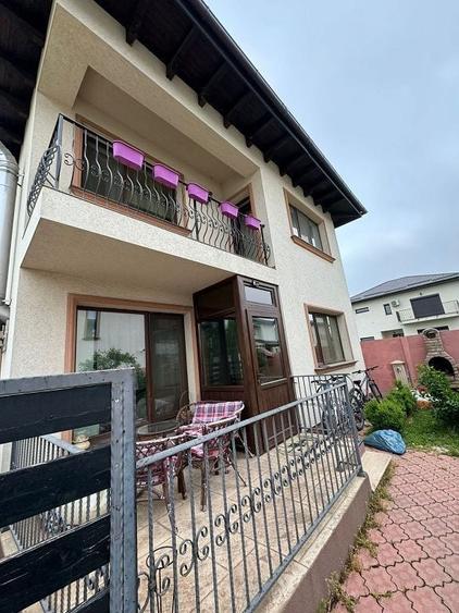 Casă individuală cu 4 camere cu Canalizare în Tunari