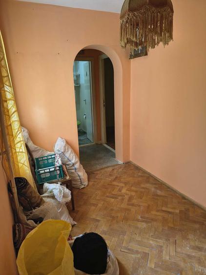 Apartament cu 3 camere de vanzare Satu Mare, Micro 15 - 1