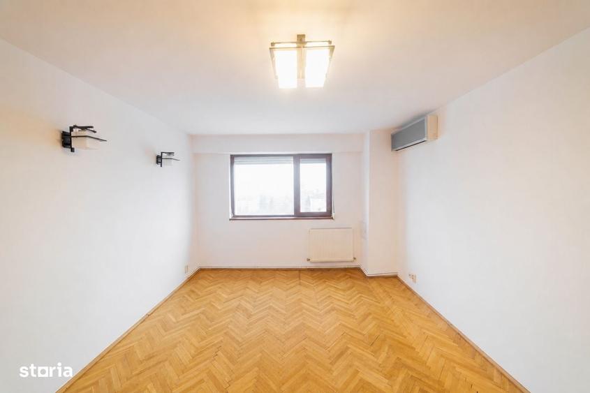 Apartament cu 3 camere în Dacia