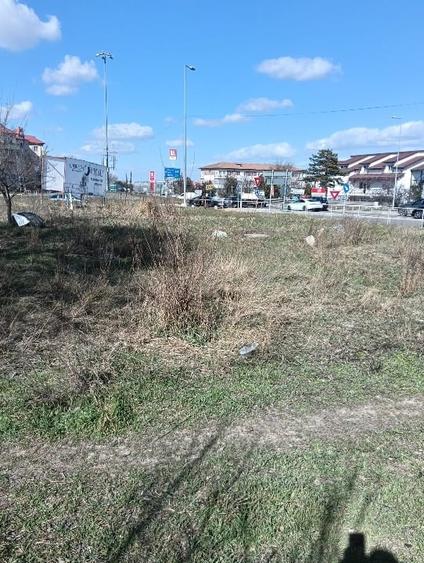 Teren Construcții intravilan de 2500 mp, în Nord