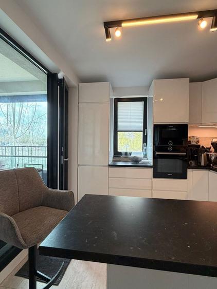 Apartament cu 4 camere decomandat, mobilat în Pipera