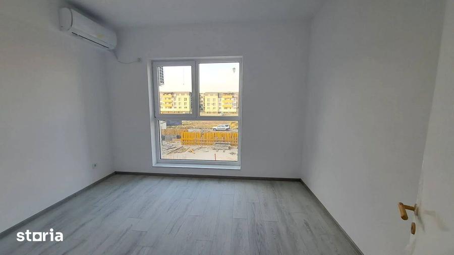 Apartament 3 Camere Decomandat doua bai utilate metrou Nicolae Teclu - 1