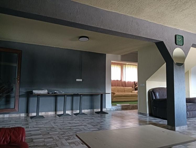 Casă cu 4 camere cu Teren 500 Mp în Măgurele