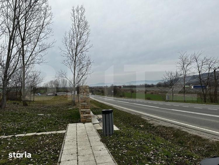 Teren de 6200 mp, în Central