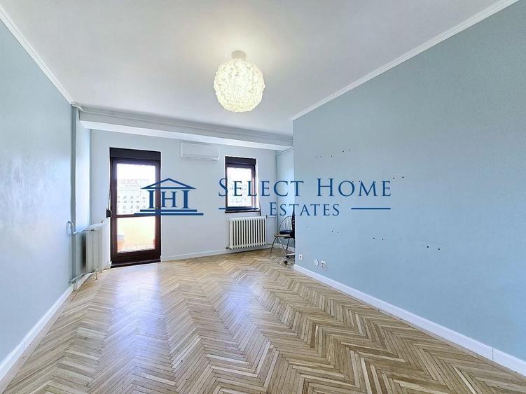 Apartament cu 5 camere decomandat în Unirii