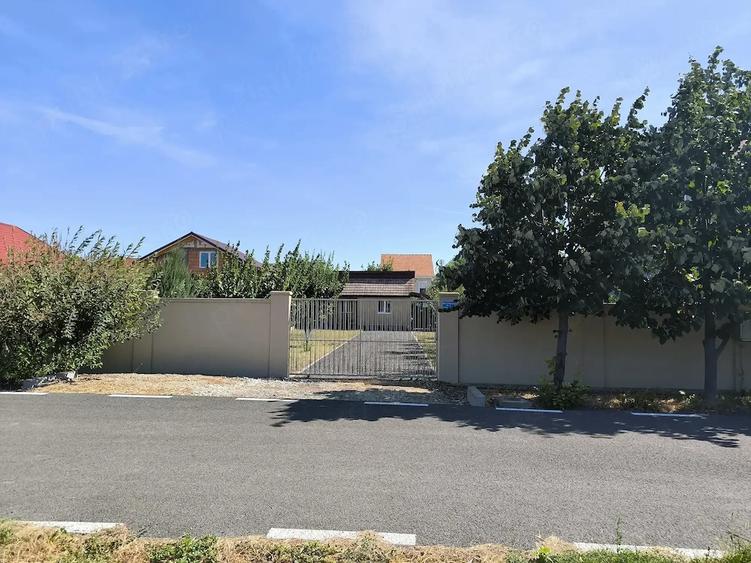 Teren de 595 mp, în Săcălaz