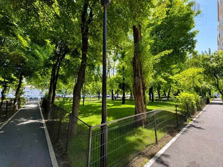 Apartament cu 2 camere semidecomandat în Giurgiului