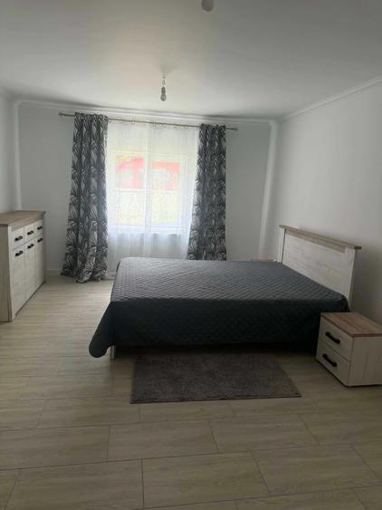 Casă cu 3 camere în Industrială