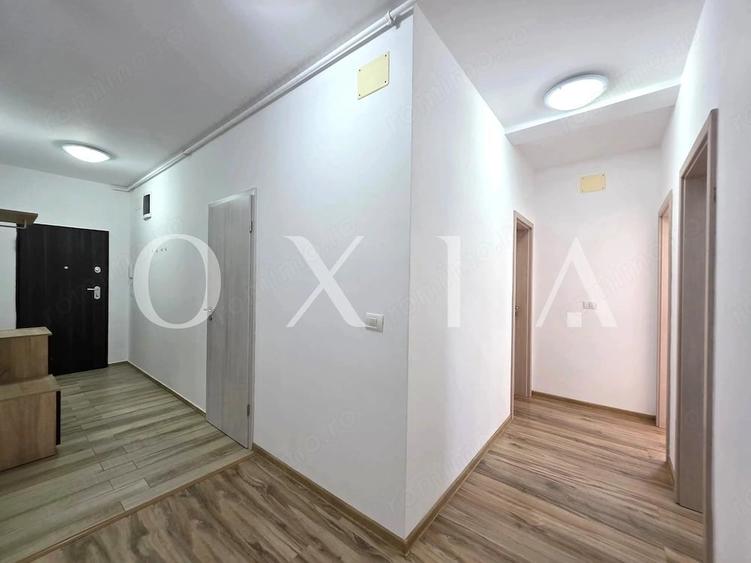 Apartament cu 3 camere decomandat în Buziașului