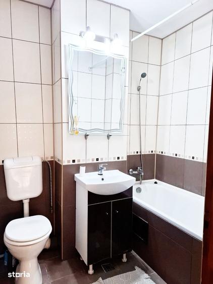 Apartament cu 2 camere semidecomandat în Central
