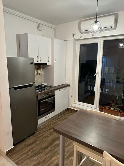 Apartament cu 2 camere semidecomandat, mobilat în Theodor Pallady